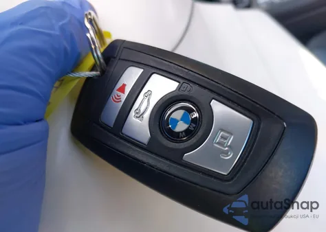 2013 BMW 528I из США, поврежденный, VIN WBAXG5C50DD230485